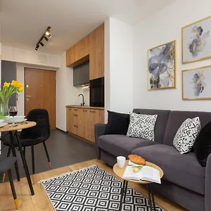 Апартаменты Praga Kokoryczki With Parking By Renters, Варшава